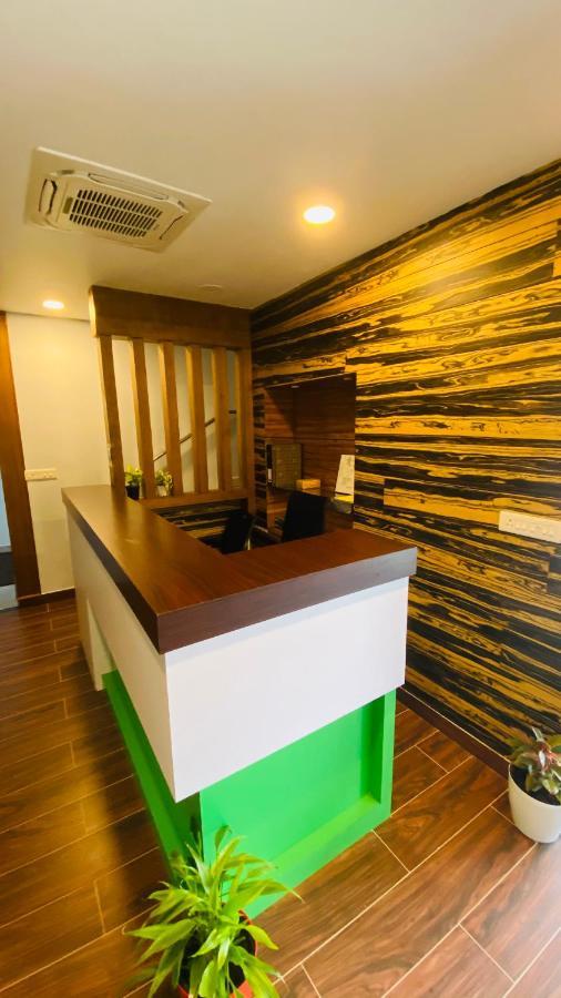 Majestic Inn Thiruvananthapuram Dış mekan fotoğraf